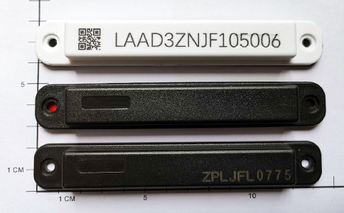 RFID超高频(UHF)抗金属标签UT9135